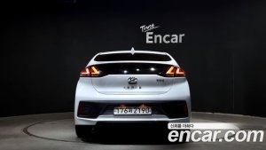 Hyundai Ioniq 1.6 HEV 2020 года из Южной Кореи