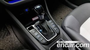 Hyundai Ioniq 1.6 HEV 2020 года из Южной Кореи