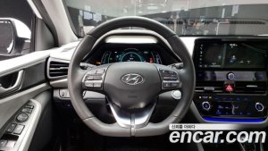 Hyundai Ioniq 1.6 HEV 2020 года из Южной Кореи