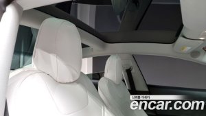 Tesla Model 3 Standard RANGE Plus 2020 года из Южной Кореи