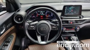 Kia K3 Signature 2021 года из Южной Кореи