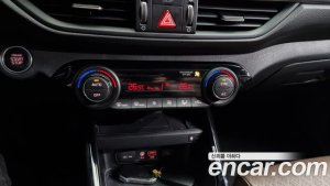 Kia K3 Signature 2021 года из Южной Кореи