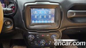 Jeep Renegade 2.4 Longitude 2020 года из Южной Кореи