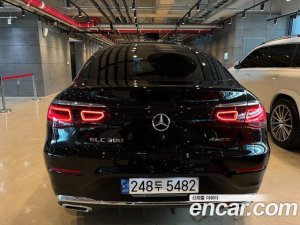 Mercedes-Benz GLC-Class GLC300 4MATIC Premium Coupe 2020 года из Южной Кореи