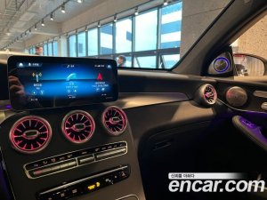 Mercedes-Benz GLC-Class GLC300 4MATIC Premium Coupe 2020 года из Южной Кореи