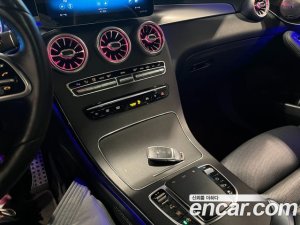 Mercedes-Benz GLC-Class GLC300 4MATIC Premium Coupe 2020 года из Южной Кореи