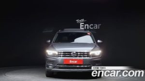 Volkswagen Tiguan 2.0 TDI Prestige 2020 года из Южной Кореи