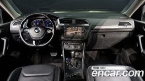Volkswagen Tiguan 2.0 TDI Prestige 2020 года из Южной Кореи
