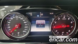 Mercedes-Benz E-Class E250 Avantgarde 2020 года из Южной Кореи