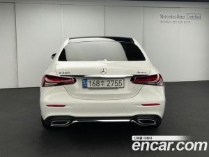 Mercedes-Benz E-Class E350 4MATIC AMG Line 2021 года из Южной Кореи