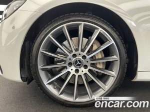 Mercedes-Benz E-Class E350 4MATIC AMG Line 2021 года из Южной Кореи
