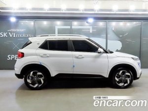 Hyundai Venue 1.6 Flux 2020 года из Южной Кореи