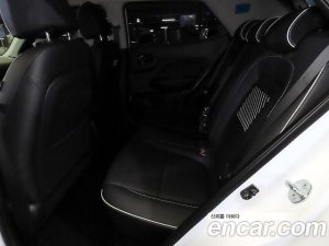 Hyundai Venue 1.6 Flux 2020 года из Южной Кореи