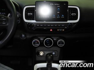 Hyundai Venue 1.6 Flux 2020 года из Южной Кореи