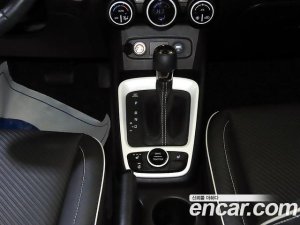Hyundai Venue 1.6 Flux 2020 года из Южной Кореи