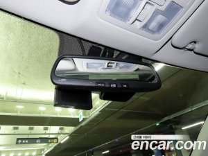 Hyundai Venue 1.6 Flux 2020 года из Южной Кореи
