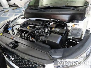 Hyundai Venue 1.6 Flux 2020 года из Южной Кореи