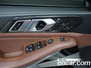 BMW X5 xDrive 40i M Sport Online Exclusive Edition 2021 года из Южной Кореи