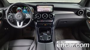 Mercedes-Benz GLC-Class GLC300e 4MATIC 2021 года из Южной Кореи