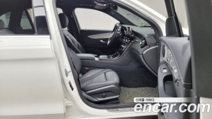 Mercedes-Benz GLC-Class GLC300e 4MATIC 2021 года из Южной Кореи