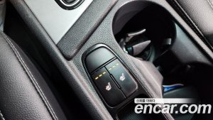 Kia Niro 1.6 HEV 2021 года из Южной Кореи