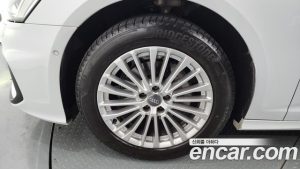 Audi A6 40 TDI Premium 2020 года из Южной Кореи