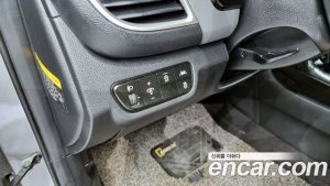 Kia Seltos Дизель 1.6 2WD 2020 года из Южной Кореи