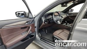 BMW 5-Series 530e M Sport 2021 года из Южной Кореи