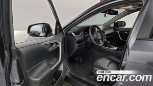 Toyota RAV4 2.5 2WD HYBRID 2020 года из Южной Кореи