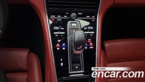 Porsche Panamera 3.0 AWD 2020 года из Южной Кореи