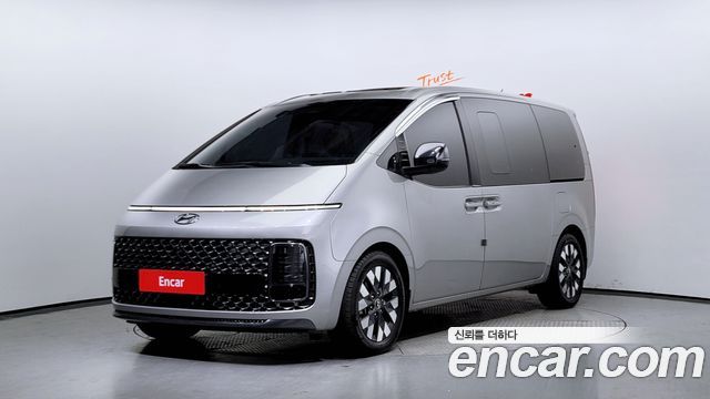 Hyundai Staria 4WD Lounge 9-Seater 2022 года из Кореи