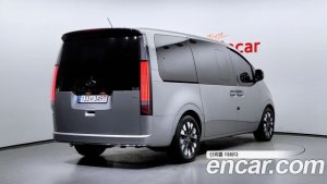 Hyundai Staria 4WD Lounge 9-Seater 2022 года из Южной Кореи