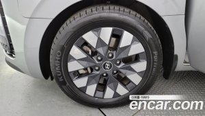 Hyundai Staria 4WD Lounge 9-Seater 2022 года из Южной Кореи