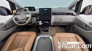 Hyundai Staria 4WD Lounge 9-Seater 2022 года из Южной Кореи