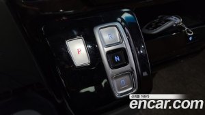 Hyundai Staria 4WD Lounge 9-Seater 2022 года из Южной Кореи