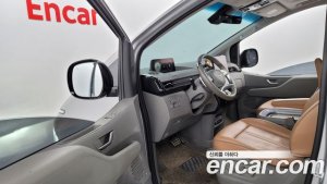 Hyundai Staria 4WD Lounge 9-Seater 2022 года из Южной Кореи