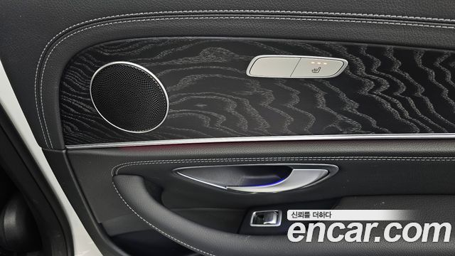 36798157_022.jpg Mercedes-Benz E-Class E220d 4MATIC Exclusive 2020 года из Южной Кореи