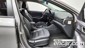 Hyundai Ioniq 1.6 HEV 2020 года из Южной Кореи