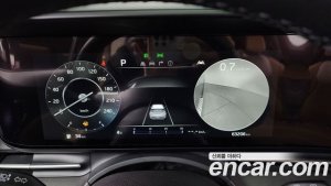 Kia Carnival Бензин 9-Seater Signature 2021 года из Южной Кореи