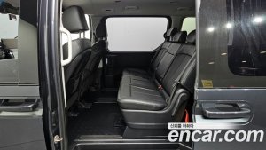 Hyundai Staria 4WD Tourer 11-Seater 2022 года из Южной Кореи