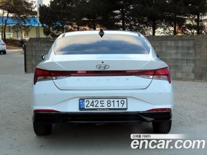 Hyundai AVANTE 1.6 2021 года из Южной Кореи