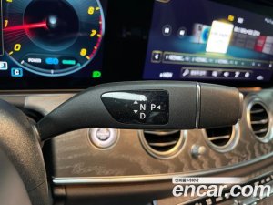 Mercedes-Benz E-Class E350 4MATIC AMG Line 2021 года из Южной Кореи