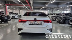 Kia K3 2020 года из Южной Кореи