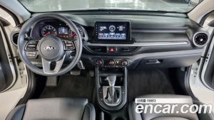 Kia K3 2020 года из Южной Кореи