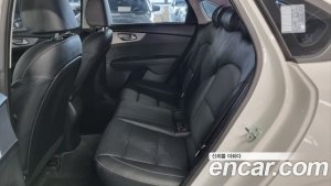 Kia K3 2020 года из Южной Кореи