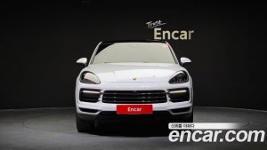 Porsche Cayenne 3.0 Coupe 2020 года из Южной Кореи