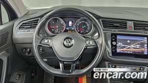 Volkswagen Tiguan 2.0 TDI Prestige 2020 года из Южной Кореи