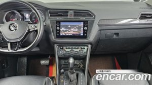 Volkswagen Tiguan 2.0 TDI Prestige 2020 года из Южной Кореи