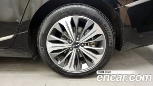 Kia K8 Signature 2022 года из Южной Кореи