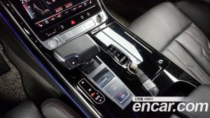 Audi A8 55 TFSI 4WD LWB 2020 года из Южной Кореи